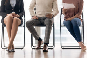 Group Of People Waiting For Job Interview, Sitting On Chairs Contabilidade Digital Online | Mv On -
